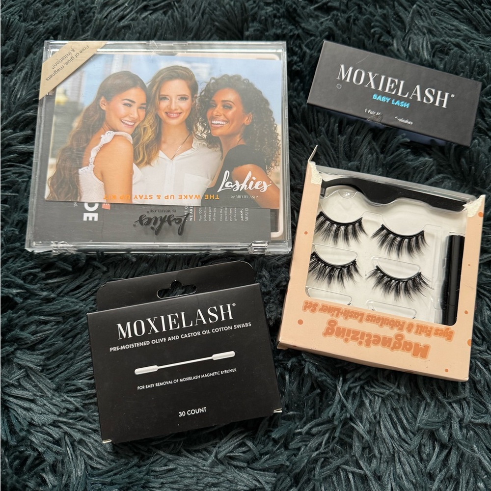 MoxieLash eyelash set